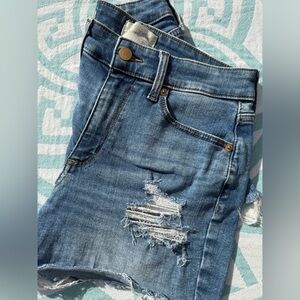 Universal Thread - High Rise Midi Shorts